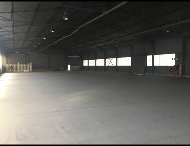 7,595M² WAREHOUSE FOR SALE IN WADEVILLE
